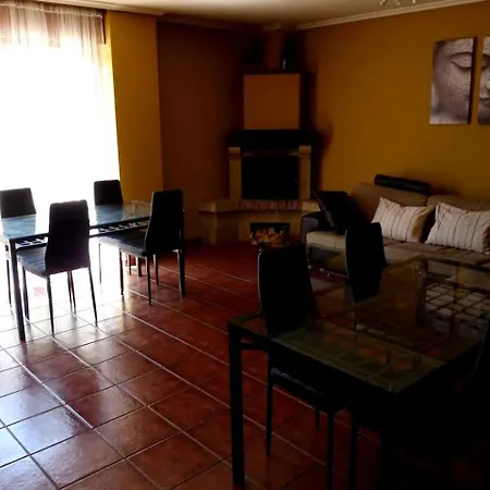 Av. La Rioja Hiribidea Holiday home *